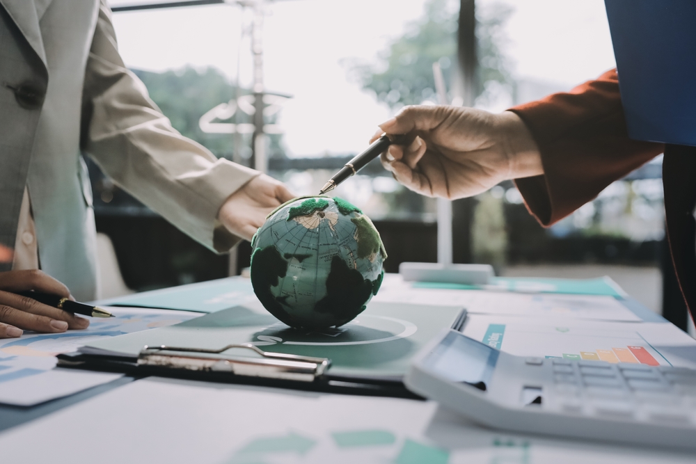 2026 03 Comms Climate Risk Business Meeting Shutterstock2553630829