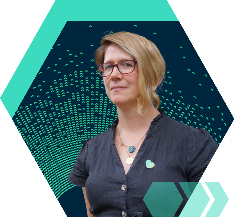 2026 04 COMMS SMPODCAST HELEN MEECH